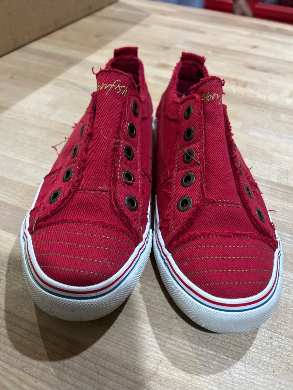 Blowfish Red Slip-On Canvas Sneakers with Metal Eyelets - Picture 2 of 6